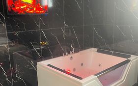 Life Hotel